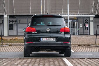 Volkswagen Tiguan 2.0 CR TDI 4-Motion Sport Style DSG - 6