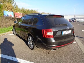 Škoda Octavia Combi 2.0 TDI RS DSG - 6