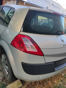 Renault Megane 2004, 1,6 benzín na náhradné diely - 6