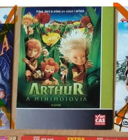 VHS filmy a rozprávky, DVD filmy a CD hudba - 6