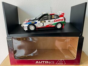 1:18 Autoart, WRC Toyota - 6