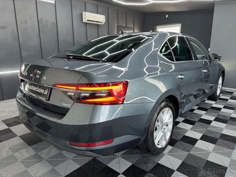 Škoda Superb 2.0 TDI SCR Ambition 4x4 DSG - 6