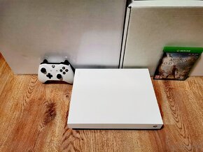 Xbox One X 1TB Robot White - 6