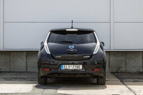 Nissan Leaf 2013, nová baterie 2021, BOSE audio - 6