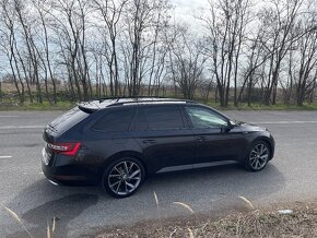 Škoda Superb 3 Combi Sportline - 6