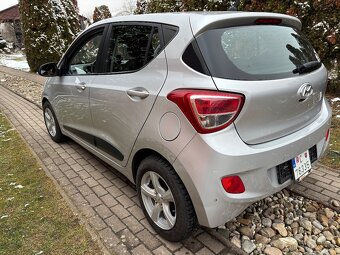 Predäm hyundai i 10  1,2i - 6