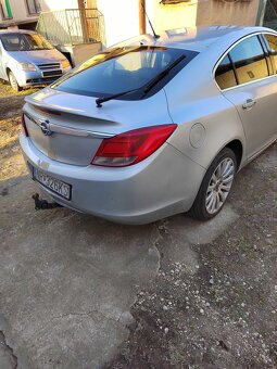 Predám Opel Insignia 2.0 118kw r. v. 2009 - 6