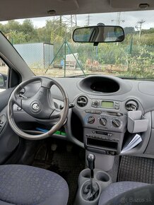 Toyota yaris 1.3 vvti - 6