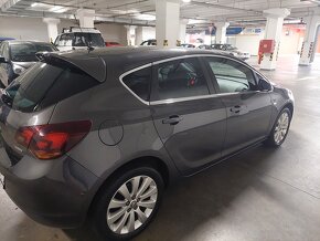 Opel Astra 1.4 Turbo 140k Cosmo rv.2011 - 6