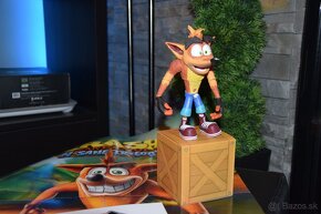 NECA Crash Bandicoot - 6