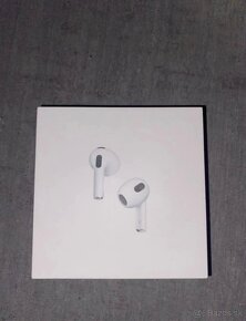 AirPods 3 - 6