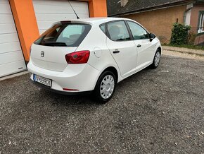 Predám Seat Ibiza 1.2 51 KW ,RV 2009 - 6