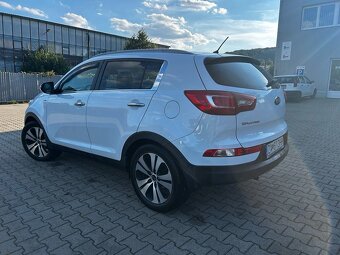 Kia Sportage CRDI 4x4 - 6