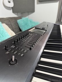 Korg Kronos 88 - 6