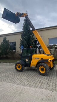 Teleskopický nakladač JCB 527-55 AGRI - 6