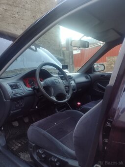 Honda Civic 1.5i vetek - 6