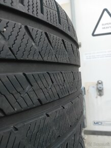 2+1 gratis 285/40R21 Celoročné pneumatiky Vredestein 2021 - 6