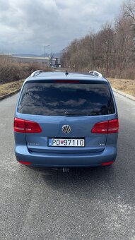 Volkswagen Touran 2011 1.6Tdi DSG, WEBASTO, BiXENON - 6