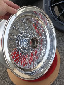 Borrani 15" 6J na Ferrari 250 GT/E Lusso - 6