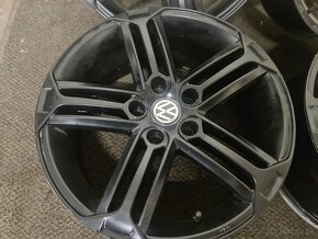 5X112 R17 ALU DISKY BLACK COLOR - 6