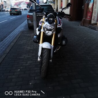 BMW R1250R - 6