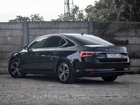 Škoda Superb 2.0 TDI SCR Ambition - 6