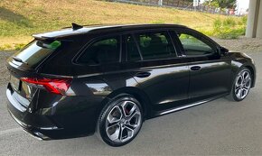 ŠKODA OCTAVIA RS COMBI 2.0TDI DSG - 6