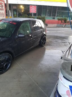 Golf 4 - 6