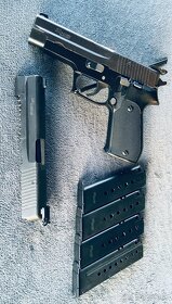 SigSauer p220 .45ACP + 9mm Luger - 6