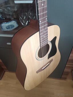 Akustická gitara Ibanez - 6