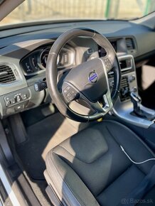 Volvo V60 d3 MOMENTUM Automat combi - 6