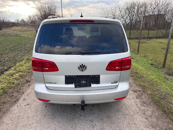 Volkswagen Touran 1.6 TDI 77kw 7 miestny - 6