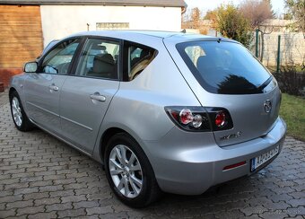 • MAZDA 3 1.6i, 77 kW, benzín, FACELIFT, r.v. 2006 • - 6