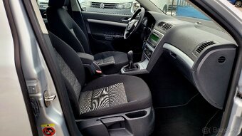 Škoda Octavia Combi 2.0 TDI CR DPF Ambiente - 6