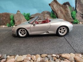 prodám model 1:18 porsche boxster - 6