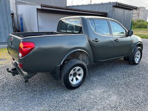 Mitsubishi L 200 L200 Double Cab 100kw MT5 - 6