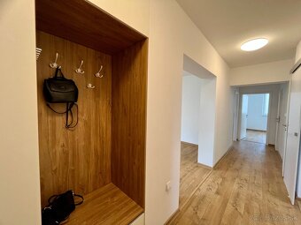 Komplet zrekonštruovaný 3 izb byt 80m2  s balkónom Trnava - 6