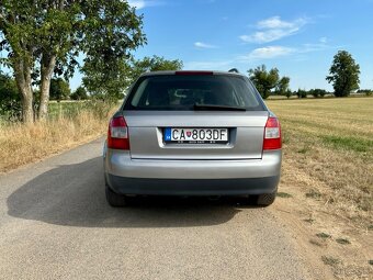 Predám Audi A4 2.5 TDI V6 132KW quattro (prevodovka nezaradí - 6