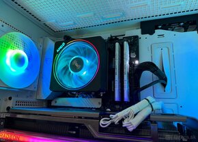 ➡️Ryzen 7 5700X3D\32GB\RX 7700XT\SSD-HDD\850W Zdroj\za48 - 6