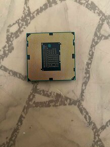 predám tieto dva cpu i3 a Intel Pentium G na soket 1155 - 6