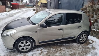 Dacia sandero 2009 - 6