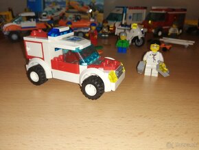 6 LEGO sád - 6