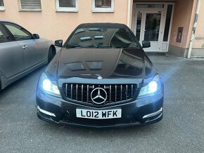 Mercedes benz AMG line bluemotion - 6