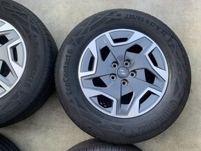 R17 ORIG. KOLA 5x114,3 HYUNDAI SANTA FE 235/65/17 - 6