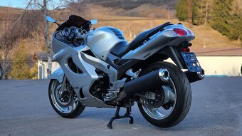 Kawasaki ZZR 1200 r.v. 2002 - 6