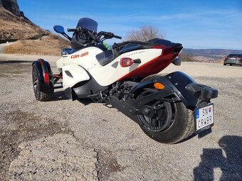 Predam vymenim trojkolku Can Am Spyder RSS 1000 - 6