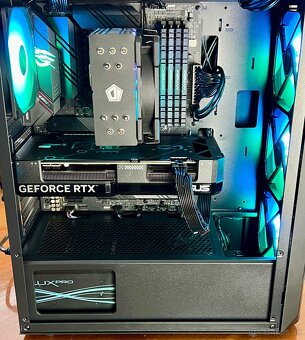 Herný pc- RTX 4070/ Ryzen 7 5700x3D/ 32gb ram/ 1tb nvme Ssd - 6