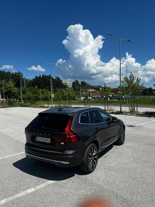 Volvo XC60 T6 2022 Recharge Plug in Hybrid - 6