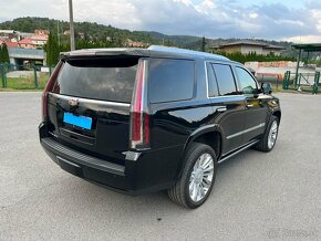 Cadillac Escalade Platinum 6.2 V8 - 6