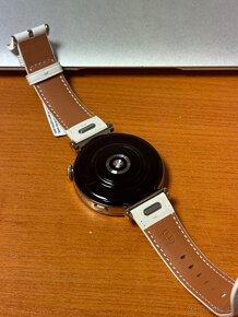 Huawei Watch GT 5 - Gold - 6